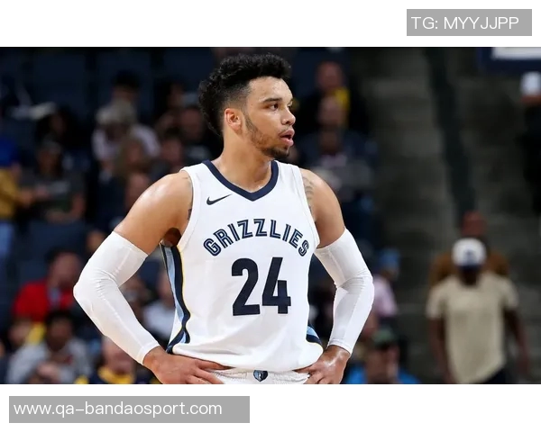 狄龙在休斯敦赛后激情约战期待12月的激烈对决