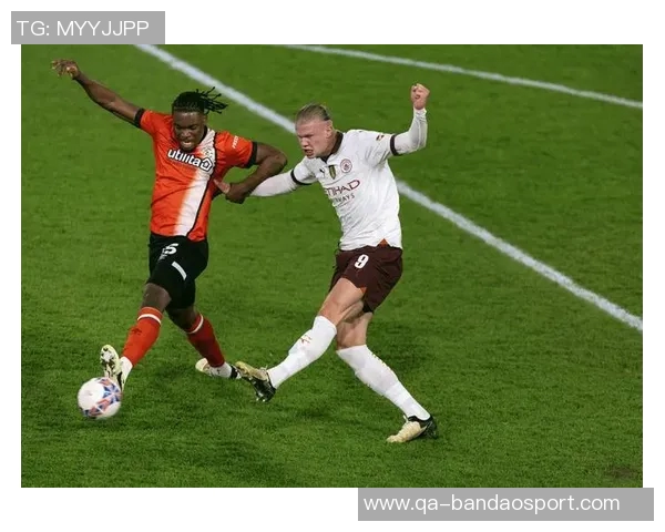 哈兰德谈与德布劳内默契建立过程强调时间的重要性与预判能力